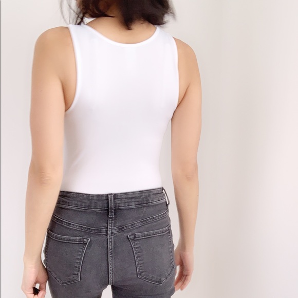 KAIA SEAMLESS BODYSUIT TOP - WHITE - Picture 8 of 15